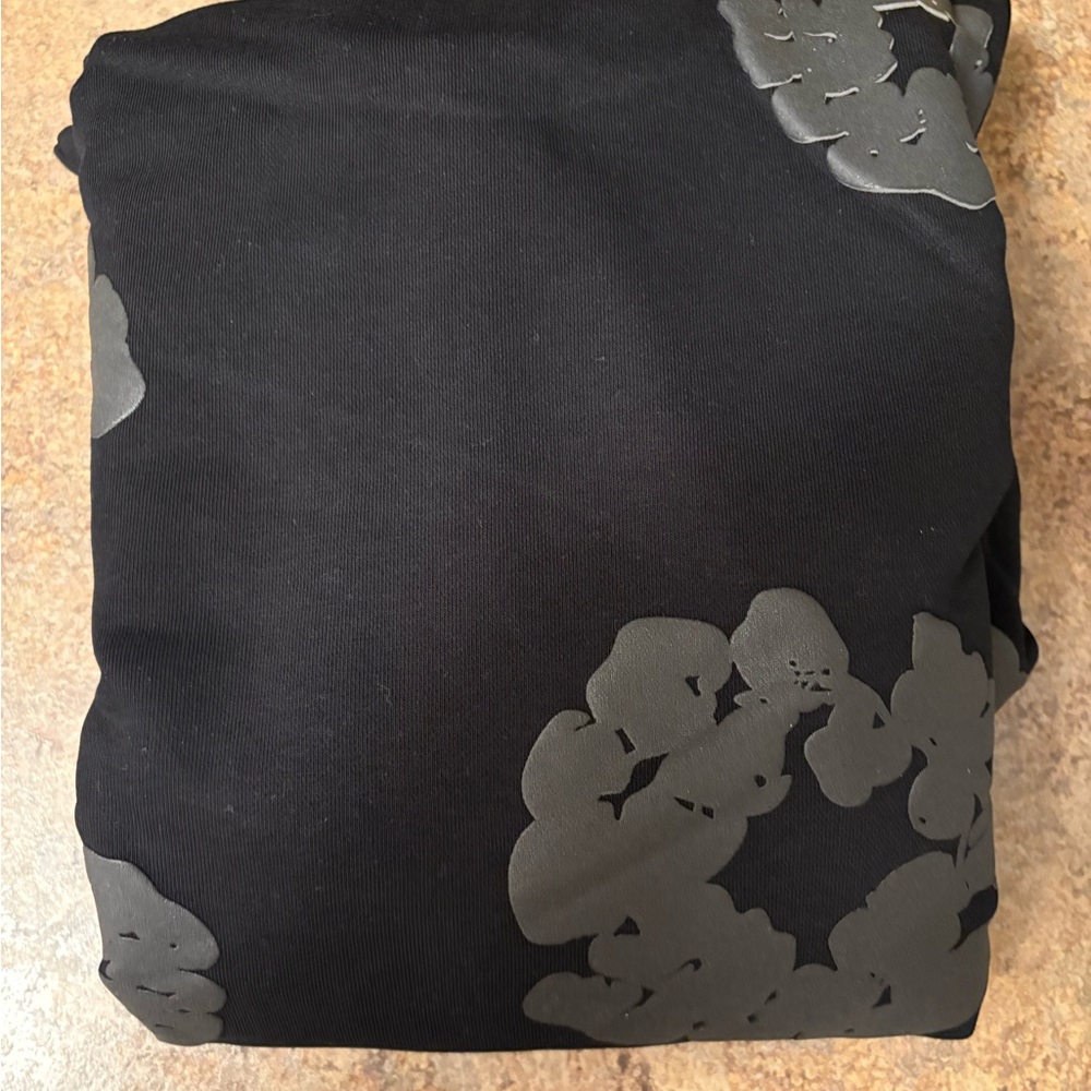 Men's Black and Gray Floral Patterned Apparel